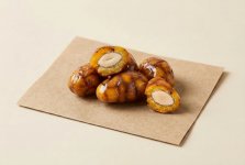 Драже: миндаль со вкусом «трес лечес»