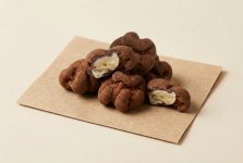 Драже из грецкого ореха с обсыпкой какао, светлое