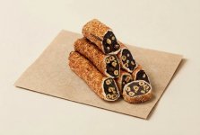 Рахат-лукум ролл с фундучно-какао кремом, в обсыпке из кадаифа